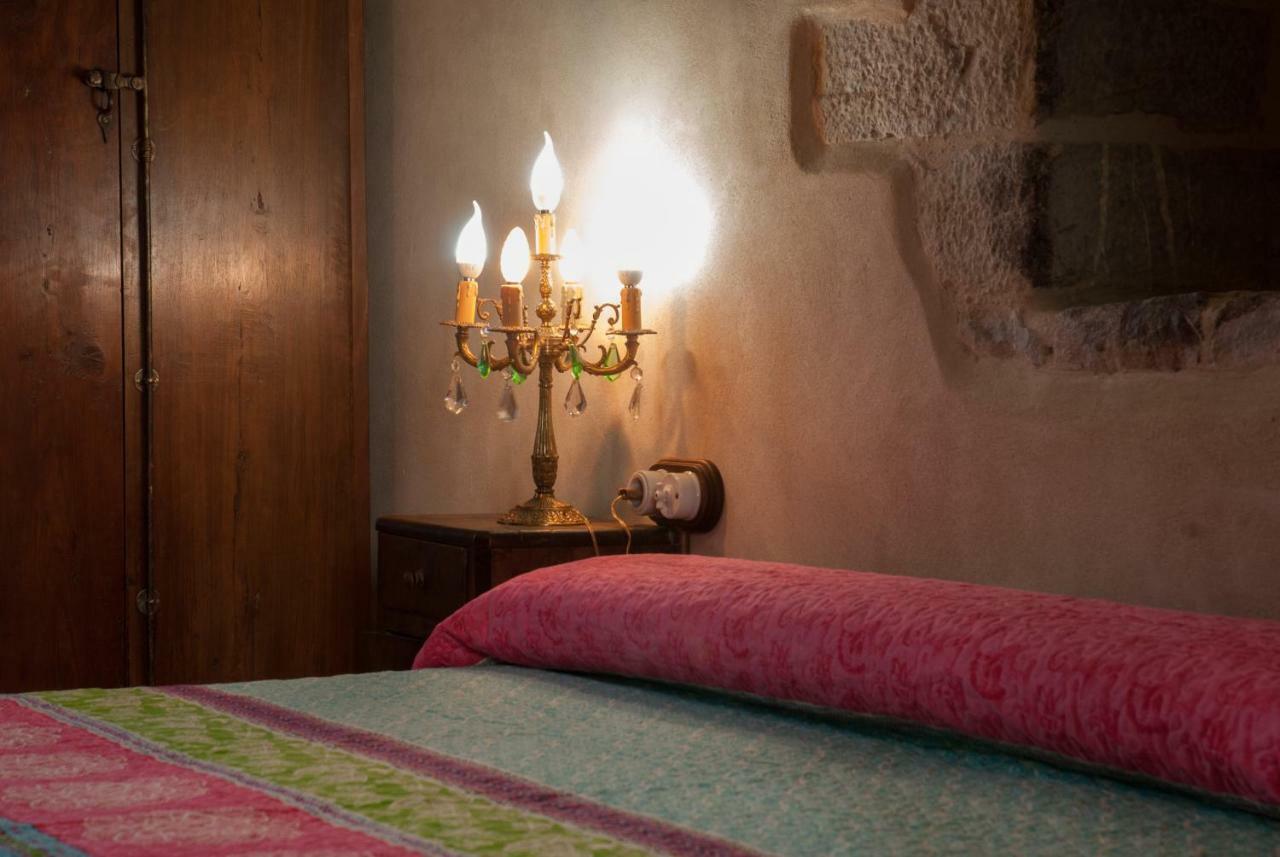Casa Mur De Alujan Tierrantona Екстер'єр фото